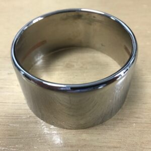 Frontring chrome Volvo P1800 klein